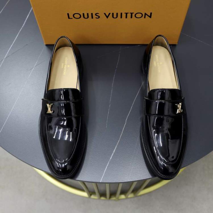 Picture of Louis Vuitton Shoes _SKULVsz38-45hnh083014673